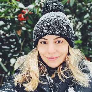 Meet your Posher, Daniella